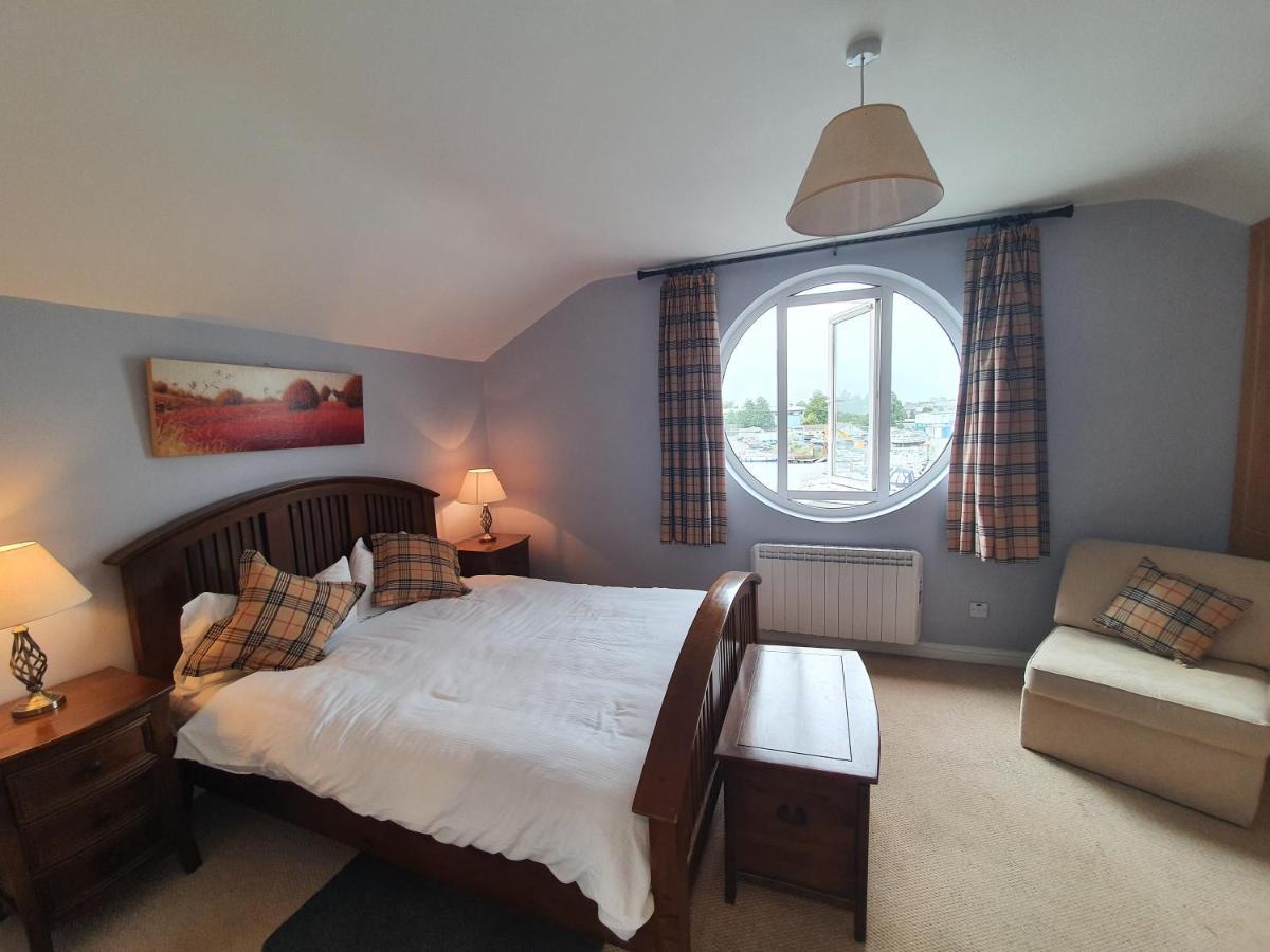 Five Bedroom Waterfront House Carrick on Shannon 外观 照片