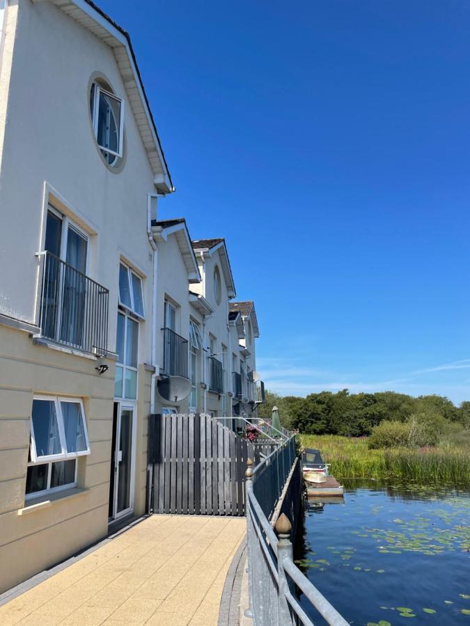 Five Bedroom Waterfront House Carrick on Shannon 外观 照片
